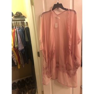 NWT Francesca’s kimono